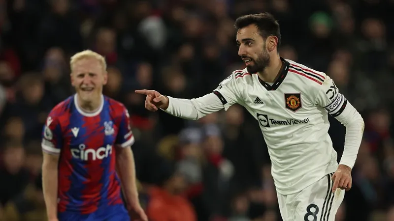 Bruno Fernandes tiếp tục chói sáng với bàn mở tỷ số cho Man.United.
