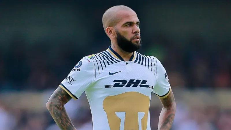 Pumas UNAM đã thông báo sẽ chấm dứt hợp đồng sau khi Dani Alves bị buộc tội.