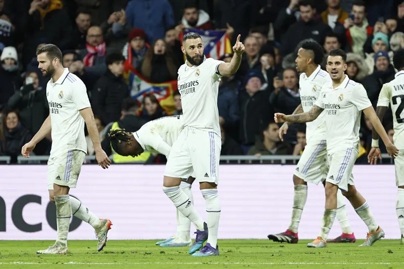 Real Madrid cùng Barcelona, Osasuna và Athletic Bilbao vào bán kết cúp Nhà Vua.