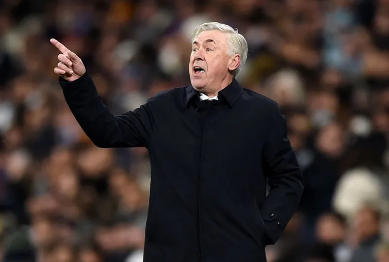 HLV Carlo Ancelotti vẫn tự tin Real Madrid sẽ cạnh tranh vô địch La Liga với Barcelona.