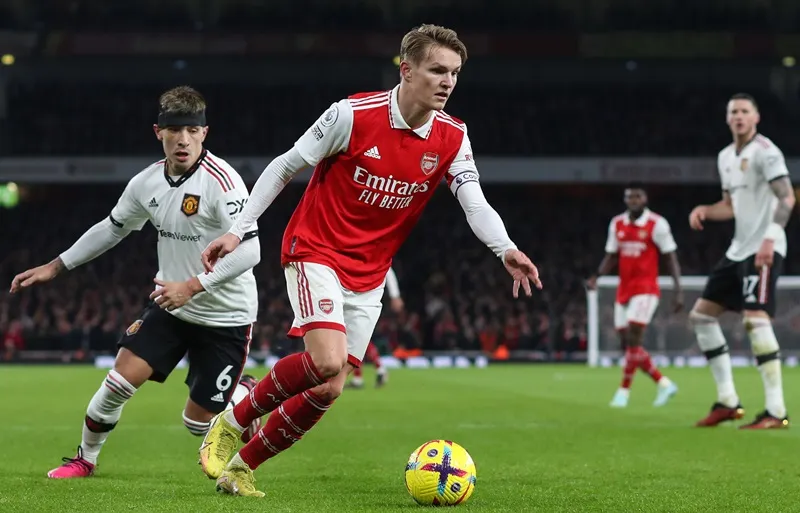 Martin Odegaard tự tin tuyên bố Arsena sẵn sàng giành chức vô địch Premier League đầu tiên sau 19 năm.