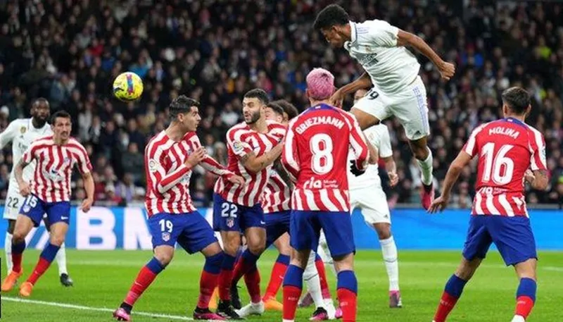 Tiền đạo 18 tuổi Alvaro Rodriguez đã san bằng tỷ số ở phút 85 cho chủ nhà. Tiền đạo 18 tuổi Alvaro Rodriguez đã san bằng tỷ số ở phút 85 cho chủ nhà.