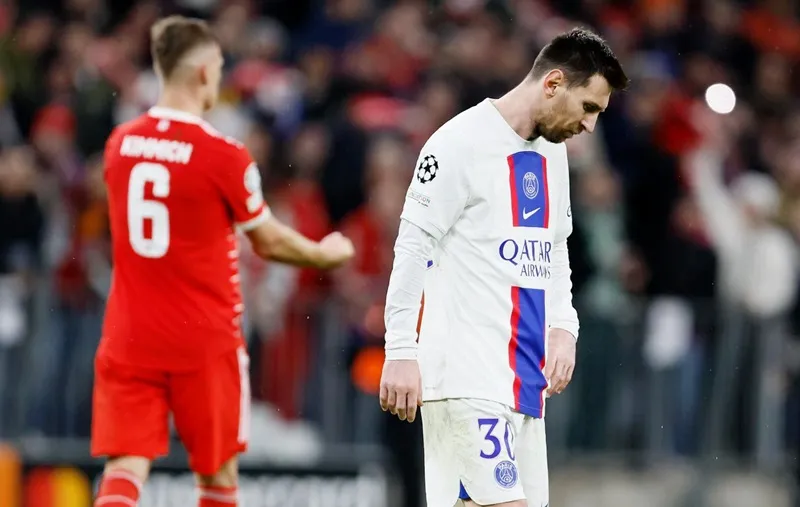 Năm thứ 2 của Lionel Messi ở PSG tiếp tục kết thúc trong thảm hại ở Champions League.