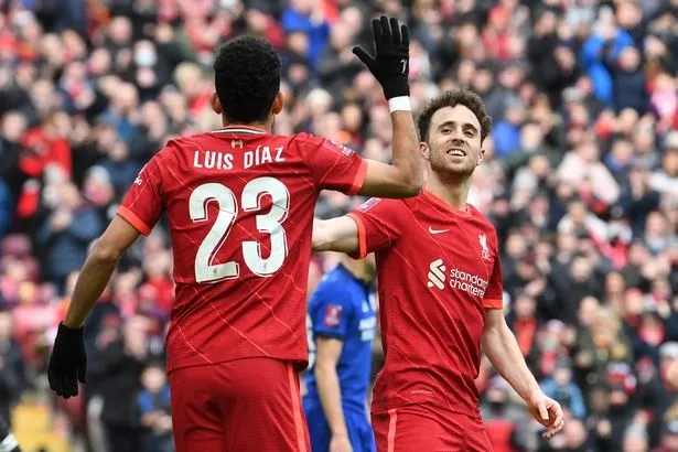 Còn có Diogo Jota và Luis Diaz khi trở lại càng khiến sức mạnh tấn công tăng lên bội phần. Còn có Diogo Jota và Luis Diaz khi trở lại càng khiến sức mạnh tấn công tăng lên bội phần.