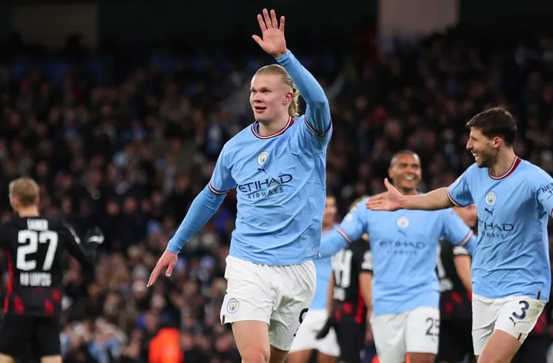 Erling Haaland có đêm đáng nhớ nhất sự nghiệp khi ghi 5 bàn thắng để ghi tên vào lịch sử.