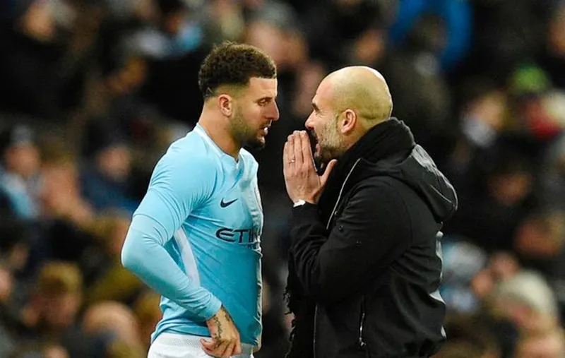 Kyle Walker thừa nhận những chỉ trích từ HLV Pep Guardiola đã gây nên “tổn thương” về tinh thần.