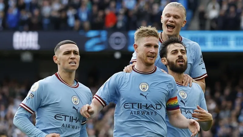 Kevin De Bruyne và Man.City đang chơi mùa giải có thể là hay nhất của họ. 