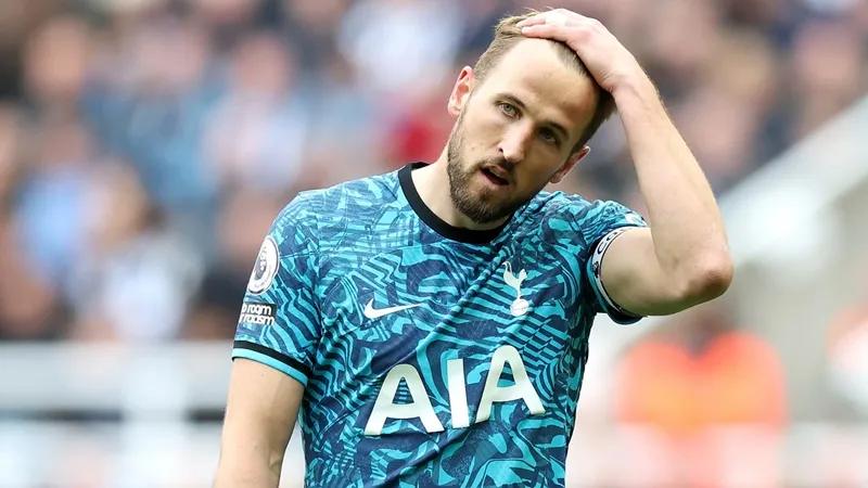 Harry Kane dù muốn nhưng không thể đến Man.United.