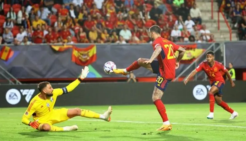 Joselu ghi bàn quyết định giúp Tây Ban Nha giành chiến thắng xứng đáng 2-1 trước Italy.