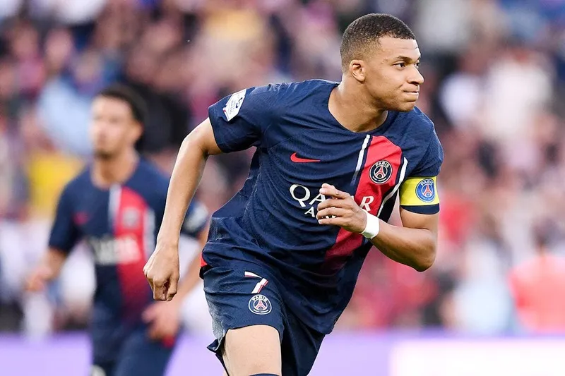 Real Madrid sẵn sàng chi tới 200 triệu euro cho Mbappe.