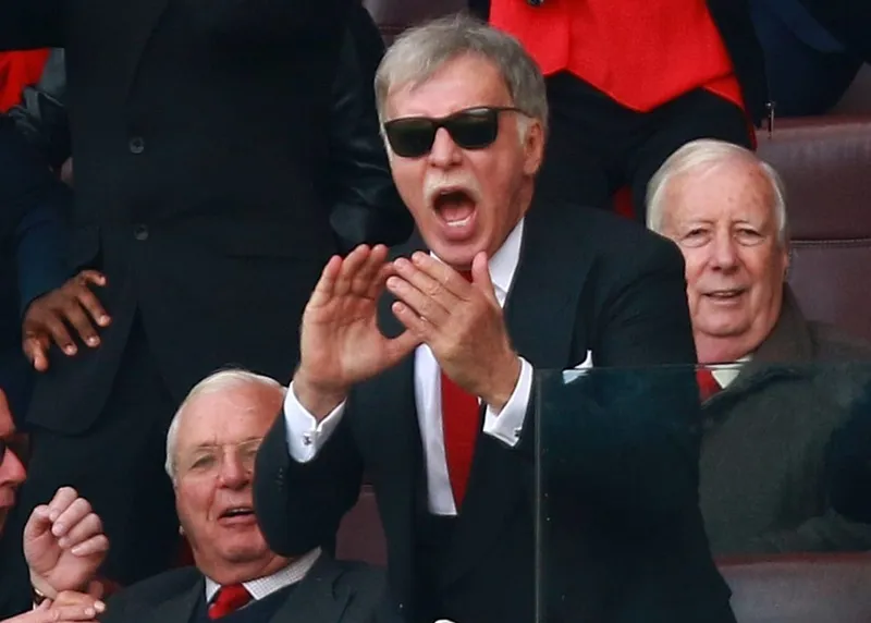 Khi ông chủ Stan Kroenke phấn khích thì Arsenal cũng “thay da đổi thịt” để thật sự bước vào hàng ngũ đại gia.
