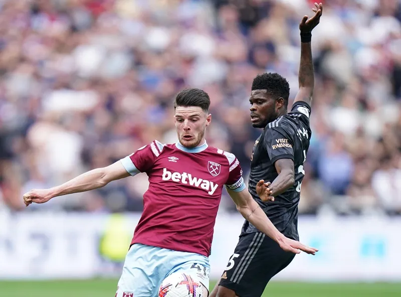 Thomas Partey và Declan Rice có thể cùng nhau tạo thành một “tấm lá chắn” vững chắc bật nhất châu Âu.