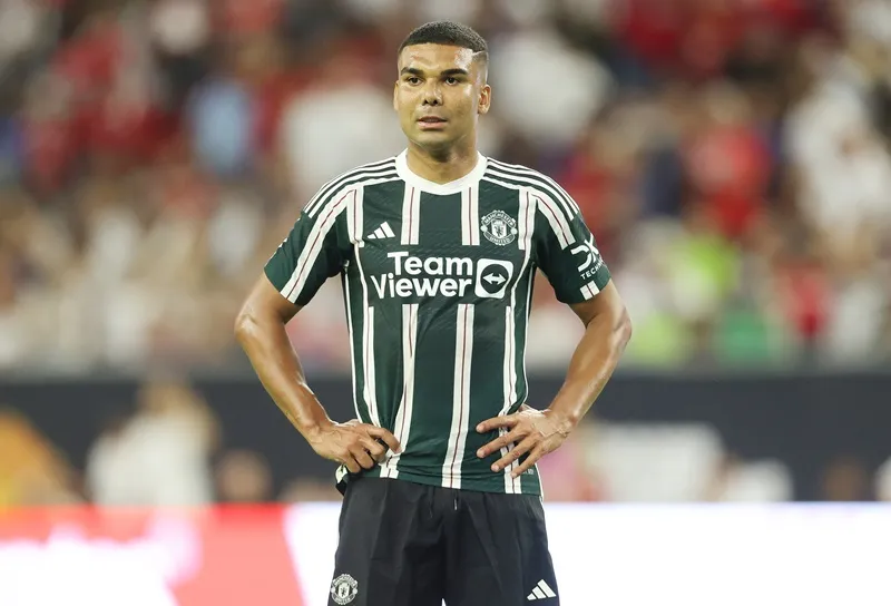 Tiền vệ Casemiro dè dặt khi dự đoán về mùa giải mà Quỷ đỏ trở lại Champions League.
