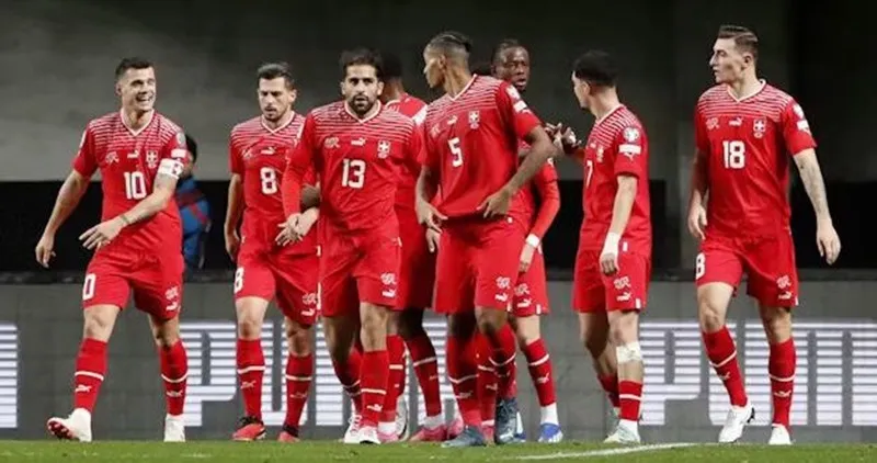 Thụy Sĩ và Romania đã cùng nhau giành suất tại bảng I.