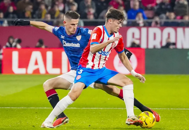 Girona bị Athletic Bilbao cầm hòa ngay trên sân nhà với tỷ số 1-1.