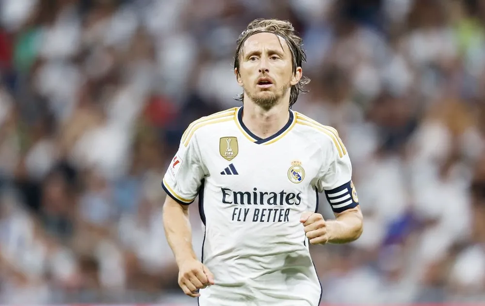 Luka Modric vừa gia nhập danh sách dàinhững ngôi sao của Real Madrid phải ngồi ngoài.