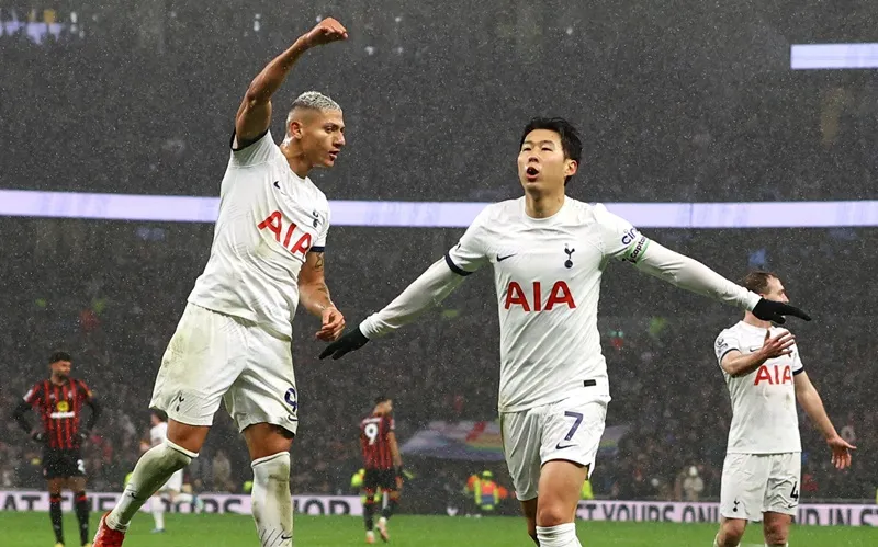 Tottenham kết năm bằng chiến thắng 3-1 trước Bournemouth ở Premier League vào Chủ nhật