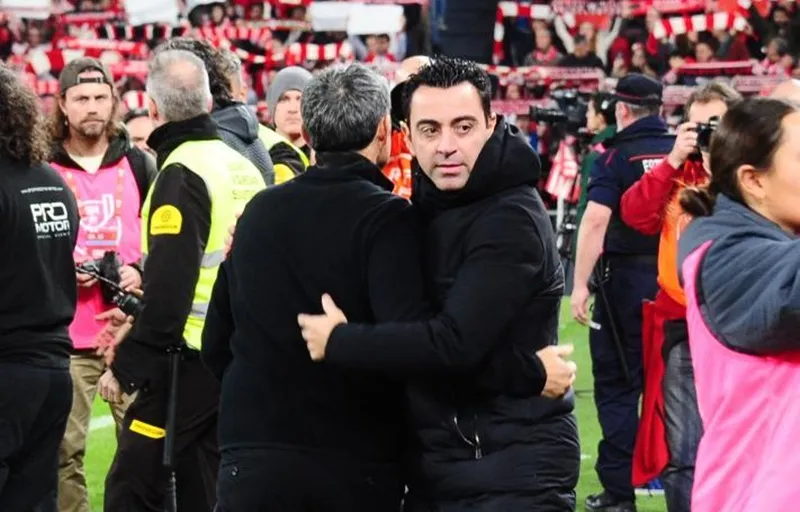 HLV Xavi Hernandez thừa nhận ông sẽ phải rời đi nếu Barcelona tiếp tục thất bại.