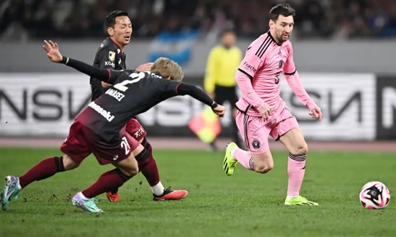 Lionel Messi chỉ chơi nửa giờ cuối trận giao hữu Inter Miami thua Vissel Kobe ở Tokyo.
