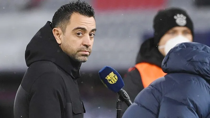 HLV Xavi Hernandez xác nhận đang có hành động pháp lý chống lại 2 nhà báo.