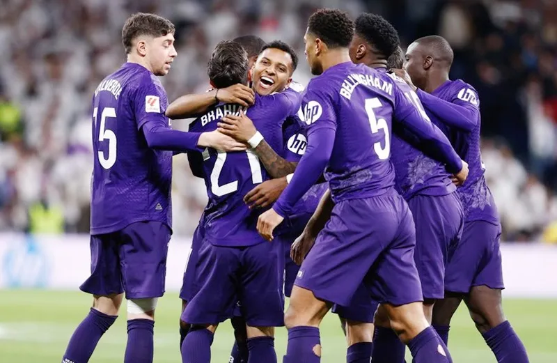 Rodrygo ghi cả 2 bàn thắng giúp Real Madrid đánh bại Athletic Bilbao 2-0.