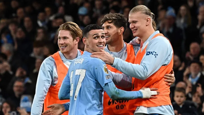 Phil Foden.jpeg
