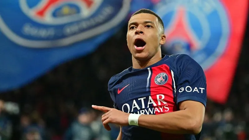 PSG chưa thể thành công tại Champions League và giờ chia tay Kylian Mbappe theo dạng chuyển nhượng tự do.