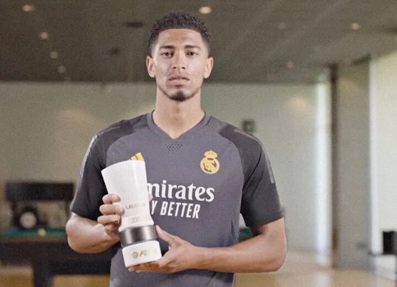 Jude Bellingham của Real Madrid được trao danh hiệu Cầu thủ xuất sắc nhất La Liga 2023-24.