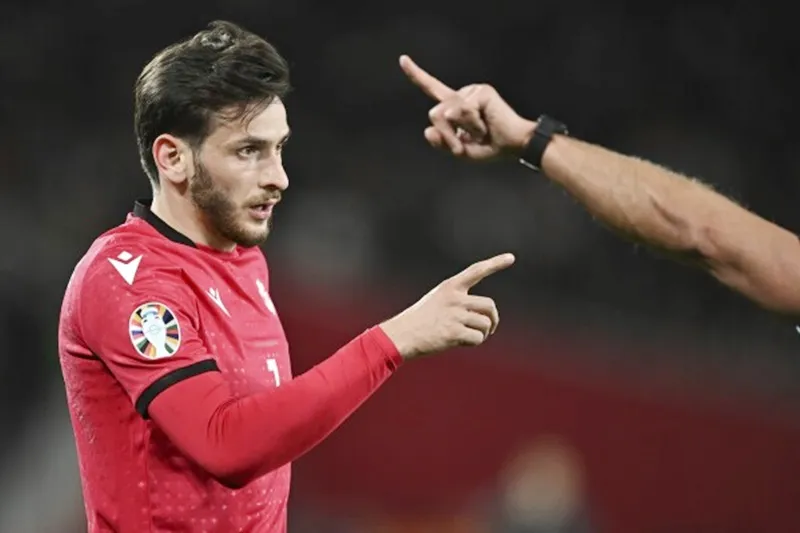 Khvicha Kvaratskhelia.jpg