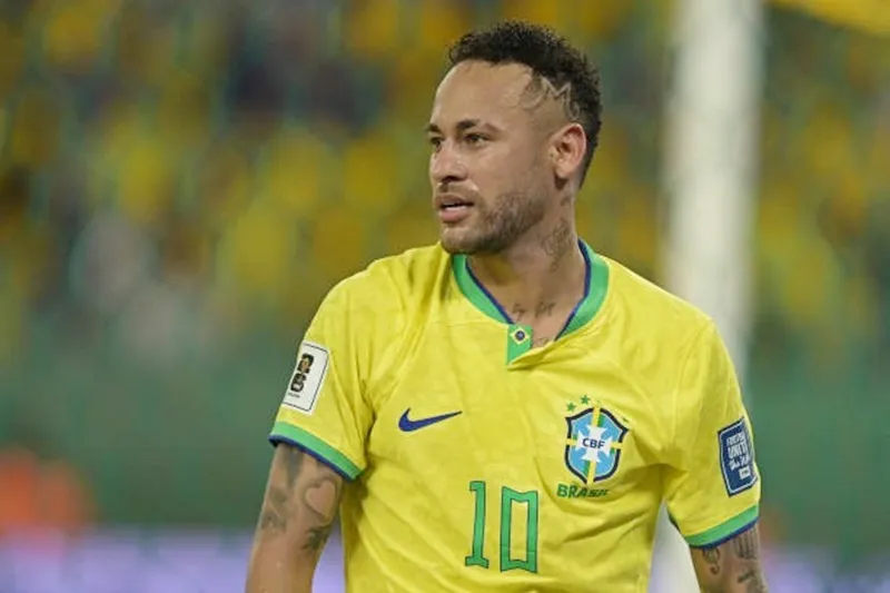 Neymar chưa thể góp mặt tại đội tuyển Brazil vào tháng 9 tới