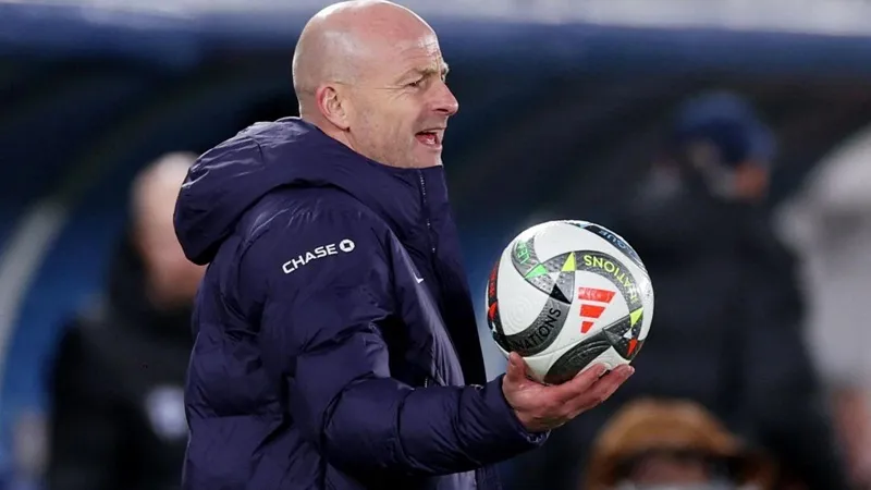 Lee Carsley 1.jpg