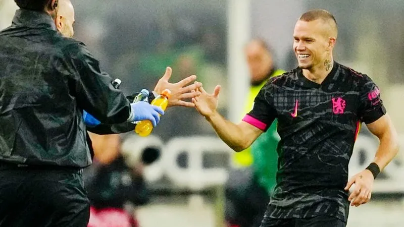 Mykhailo Mudryk có màn trình diễn xuất sắc giúp Chelsea đánh bại Panathinaikos 4-1.