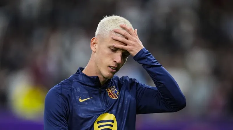 Dani Olmo không thể ngờ giấc mơ trở lại Barcelona có thể bị hủy hoại chỉ sau 6 tháng.