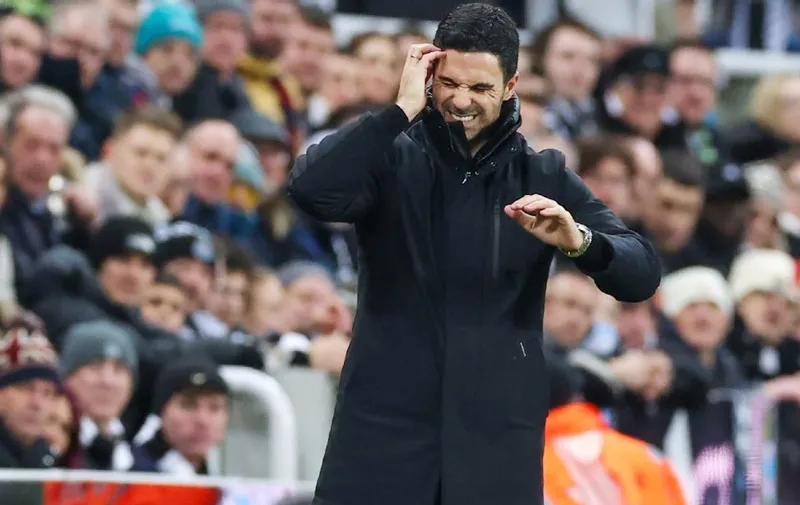 HLV Mikel Arteta thừa nhận đau đớn khi Arsenal thua Newcastle 0-2 trong cả 2 trận bán kết.