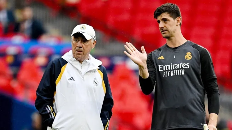 Thibaut Courtois thừa nhận HLV Carlo Ancelotti mất bình tĩnh “một vài lần” trong mùa giải thăng trầm của Real Madrid.