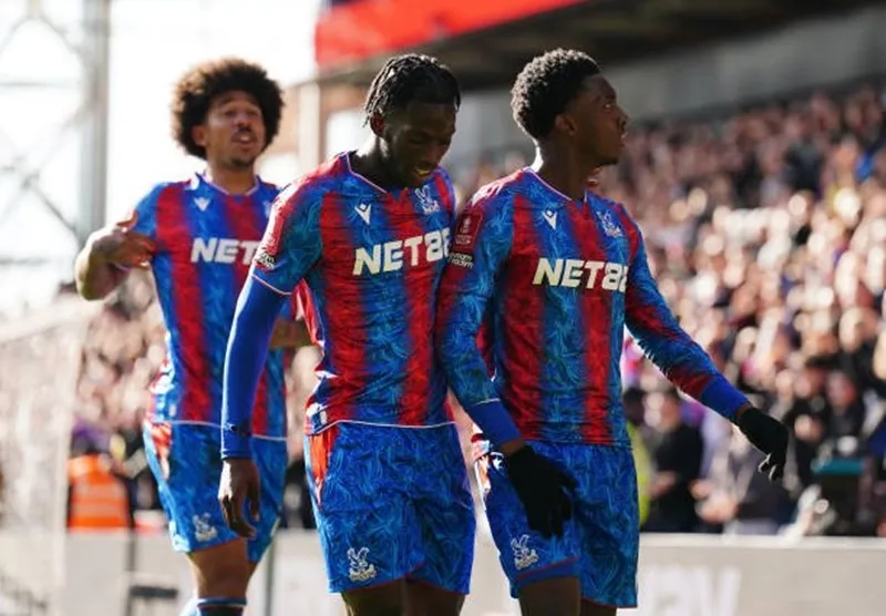 Crystal Palace hạ gục Millwall với tỷ số 3-1