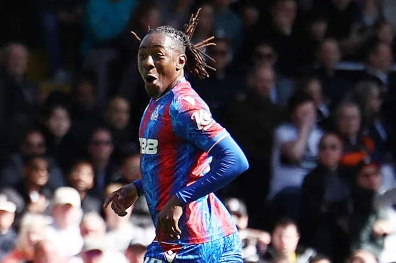 Eze tỏa sáng đưa Crystal Palace vào bán kết FA Cup