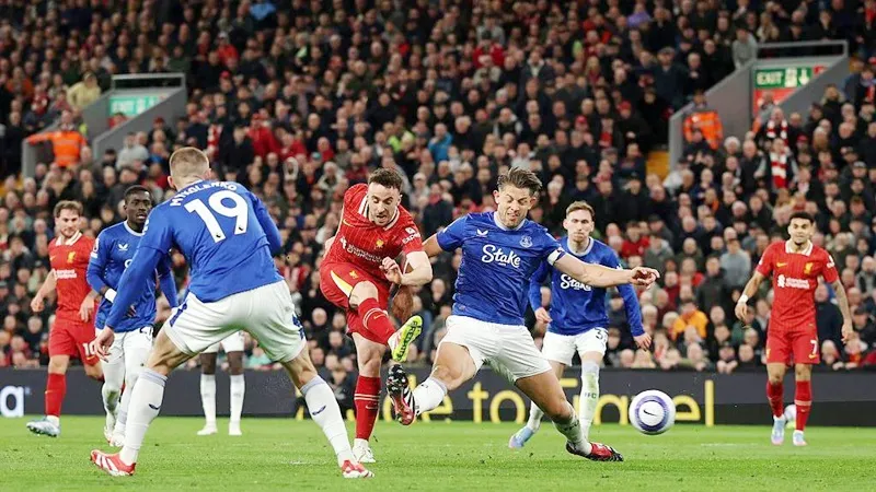 Diogo Jota ghi bàn quyết định trận derby Merseyside khi Liverpool đánh bại Everton 1-0.
