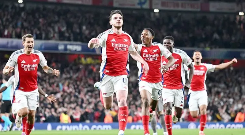 Arsenal thắng vang dội Real Madrid 3-0 đảm bảo bóng đá Anh có ít nhất 5 suất tại Champions League mùa giải tới.