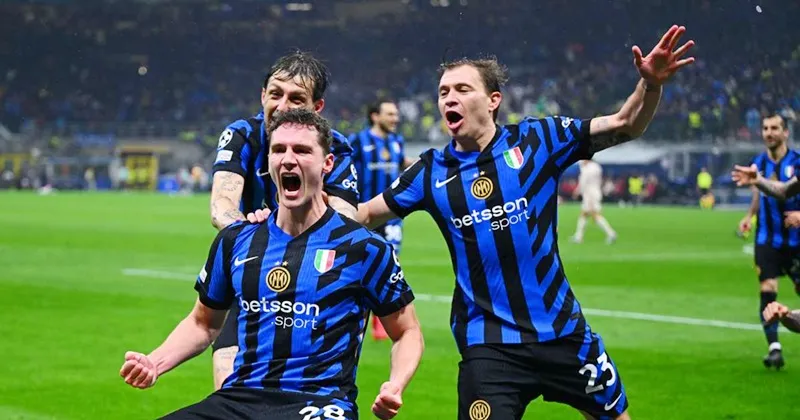 Benjamin Pavard ghi bàn vào lưới CLB cũ Bayern Munich để giúp Inter Milan hòa 2-2 ở lượt về tứ kết.