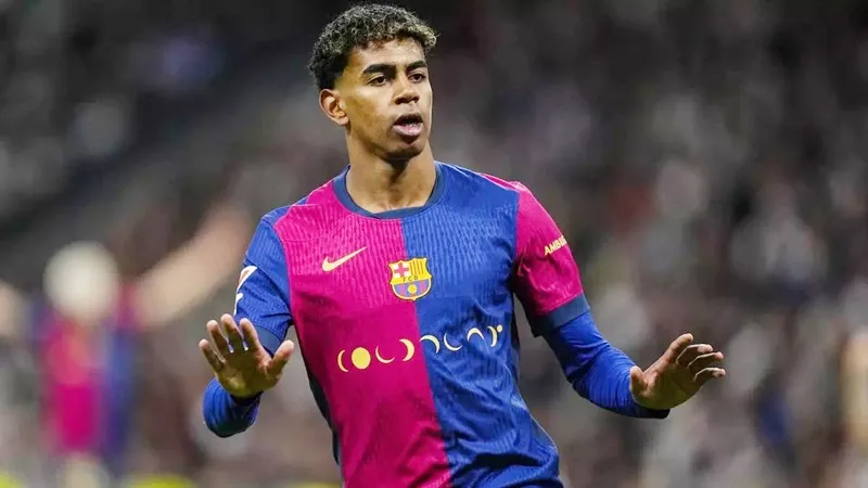 Lamine Yamal là cầu thủ đáng xem nhất thế giới vào lúc này trong màu áo Barcelona.