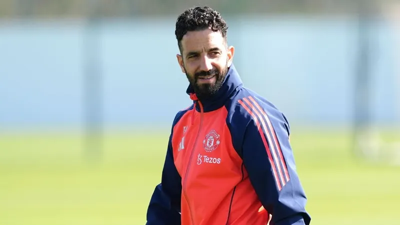 HLV Ruben Amorim cho biết đã có ý tưởng về những cầu thủ muốn đưa vào đội hình Man.United.