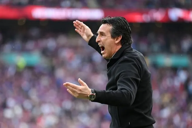 HLV Unai Emery và Aston Villa liên tiếp thất bại trong những trận cầu quan trọng.