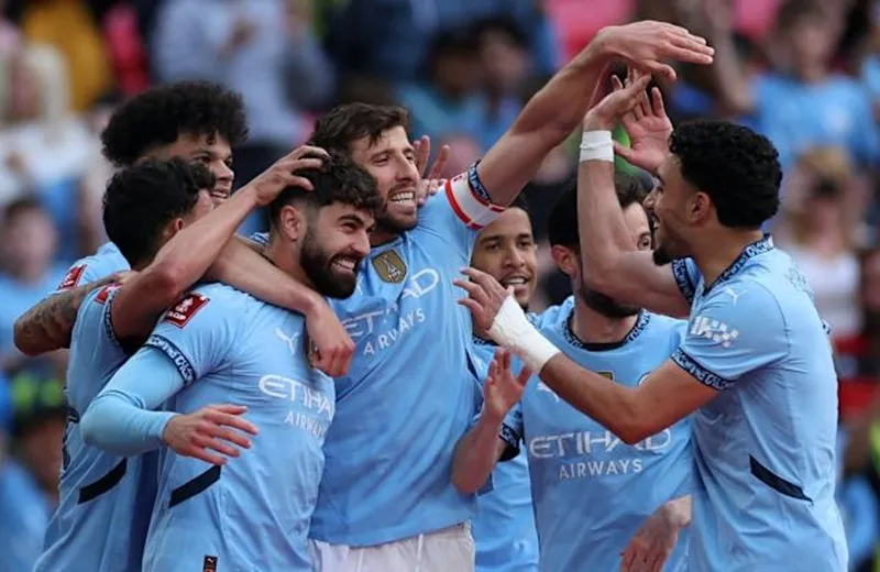 Man.City lọt vào trận chung kết FA Cup năm thứ 3 liên tiếp khi đánh bại Nottingham Forest 2-0.