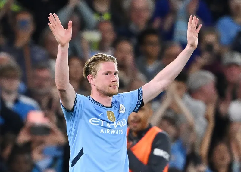 Man.City tuyên bố sẽ dựng một bức tượng của Kevin De Bruyne bên ngoài sân Etihad.
