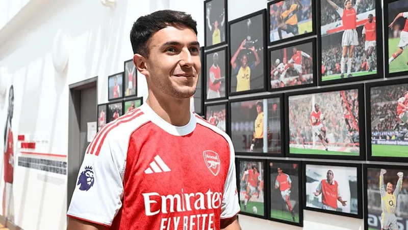 Martin Zubimendi đã gia nhập Arsenal từ Real Sociedad với giá gần 60 triệu bảng.