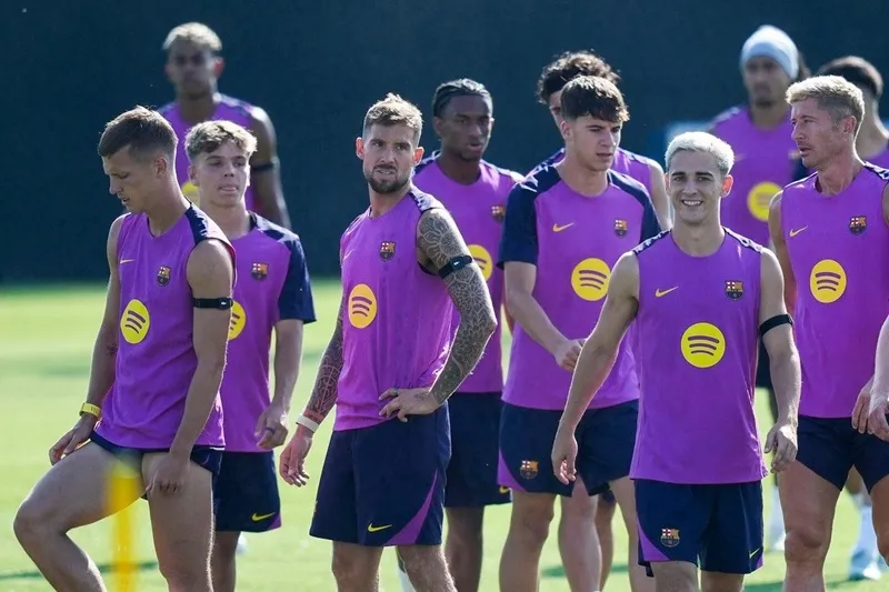 Barcelona không đến Nhật Bản vào thứ Năm theo kế hoạch để thi đấu với Vissel Kobe.