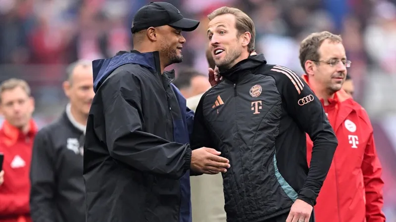 Harry Kane của Bayern Munich không tiếc lời khen ngợi HLV Vincent Kompany.