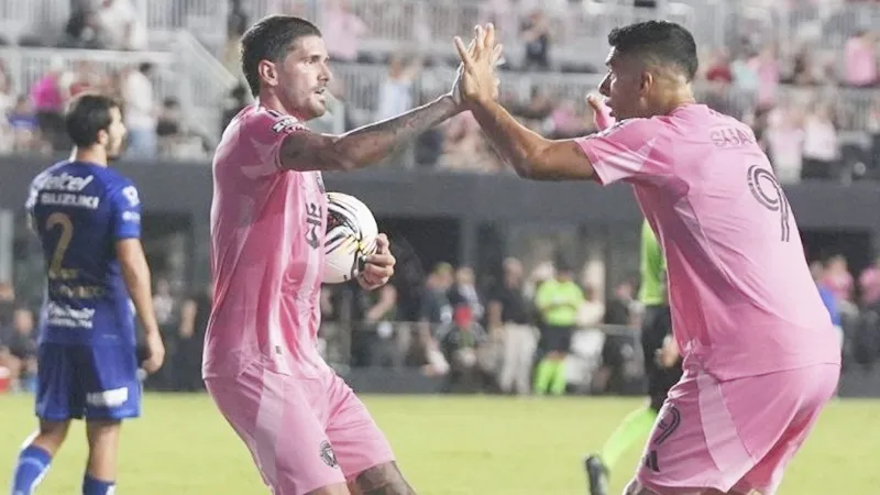 Tân binh Rodrigo De Paul và Luis Suarez tỏa sáng đưa Inter Miami vào tứ kết Leagues Cup.