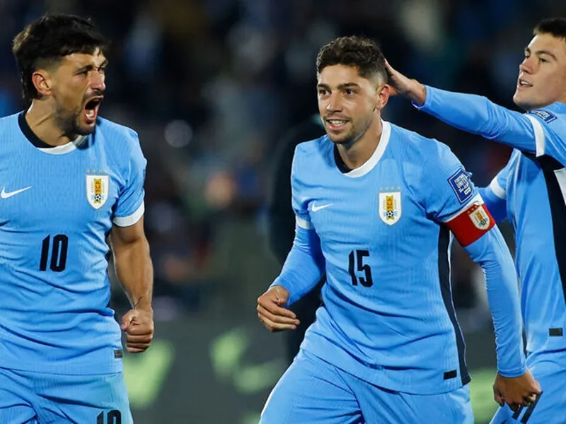 Uruguay vượt qua nhiều biến động để sớm hoàn thành nhiệm vụ.